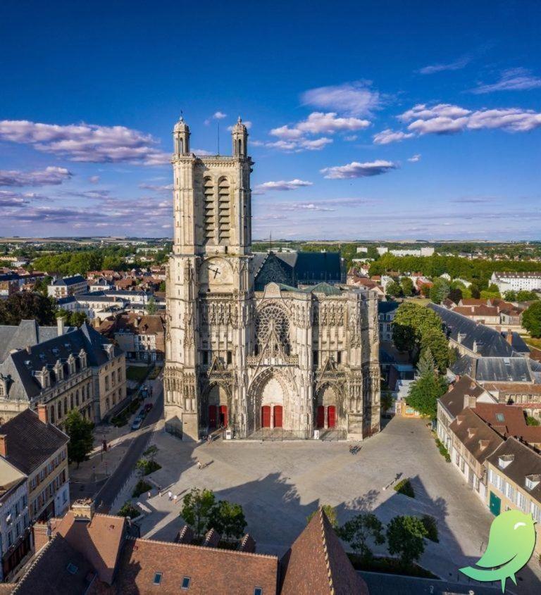 Le Mortier D'Or Duplex Hyper Centre Ville Троа Екстериор снимка